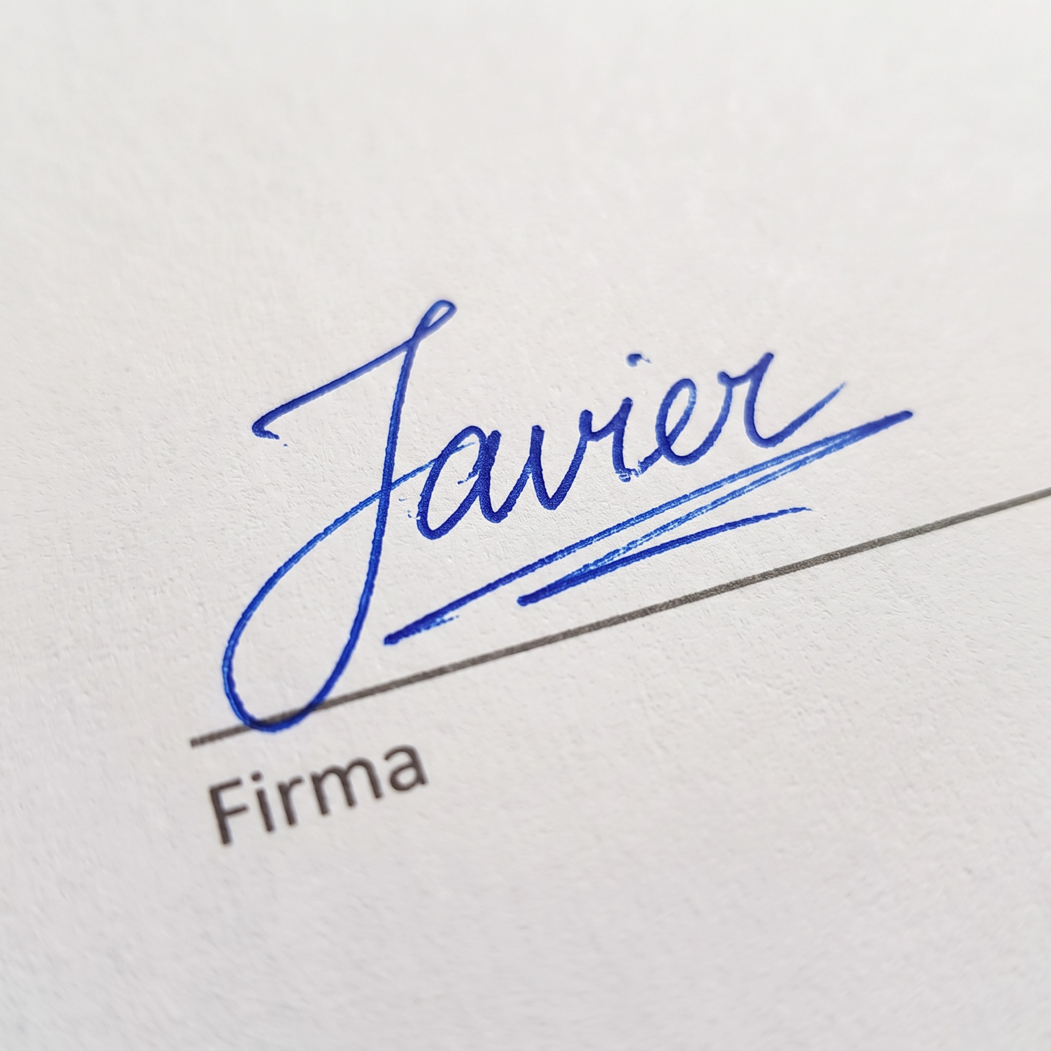 Fuente de IA Firma a mano generada con Nano Banana: la palabra Javier