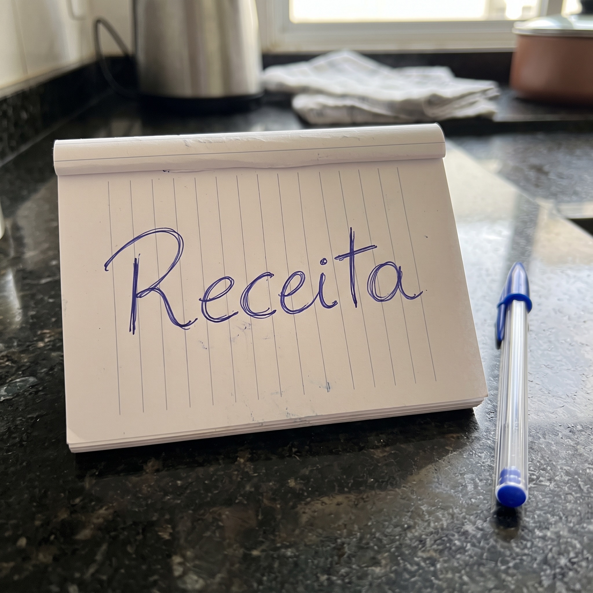 Fonte de IA Letra de mão realista gerada no Nano Banana: a palavra Receita
